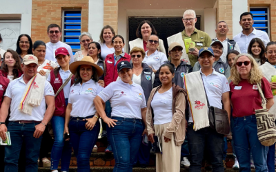 Tejiendo esperanza en la construcción de la paz territorial y la seguridad alimentaria: Visita de la Embajada de Noruega y Cáritas Noruega a Comunidades del Huila. 