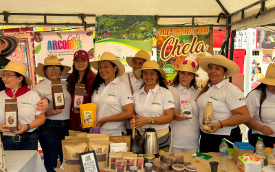 Mujeres campesinas fortalecen la economía local en la conmemoración del Día del Campesino y la Campesina en Palermo 